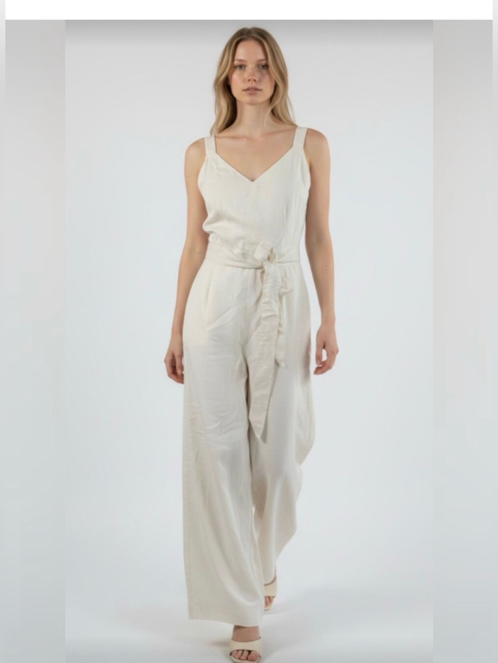 NWT! LOFT! LINEN+!
EGGSHELL CREAM SUPER ELEGANT BELTED JUMPSUIT, ONESIE! SZ 8